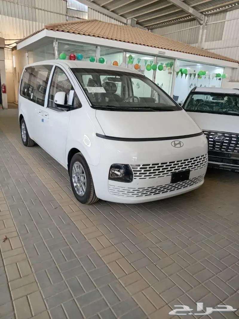 هيونداي ستاريا ديزل وبنزين 9 راكب موديل 25 عروض كاش وتقسيط63310433421699111