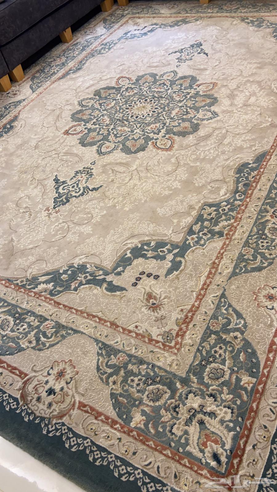 A Turkish carpet from Ben Sheihoun, size 3.5 by 2.563205590872834111