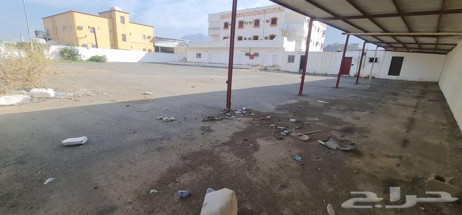 For rent: a residential and commercial building in Mahayil on the Jeddah road63009501679107112