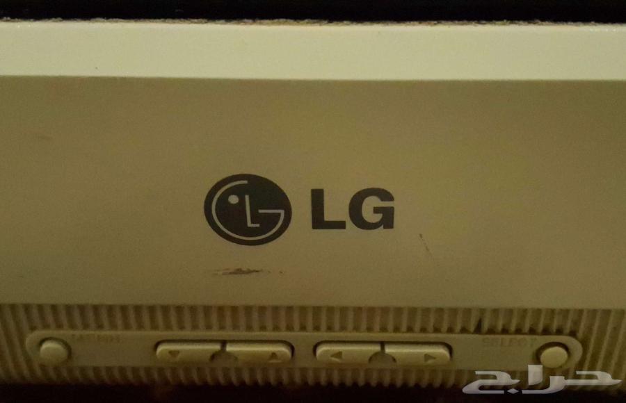Old LG Flatron CRT computer monitor63202432518530113