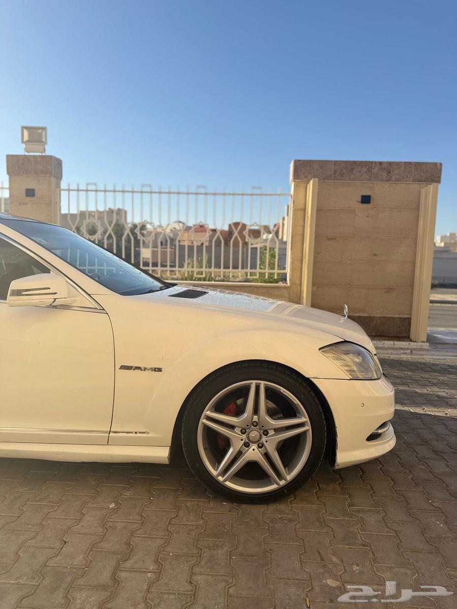 Mercedes Panorama63307672342658119