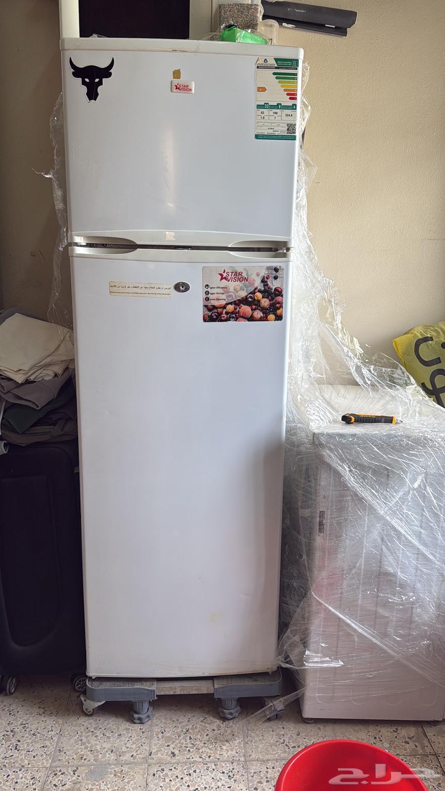 Refrigerator, washing machine, and microwave for sale at an attractive price63199340391681114