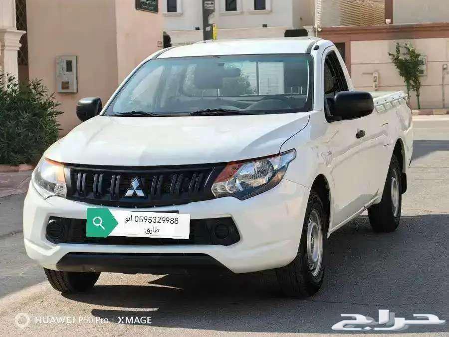 Mitsubishi L200. Gasoline version, 2018 model, with only one scratch.63305603272961112