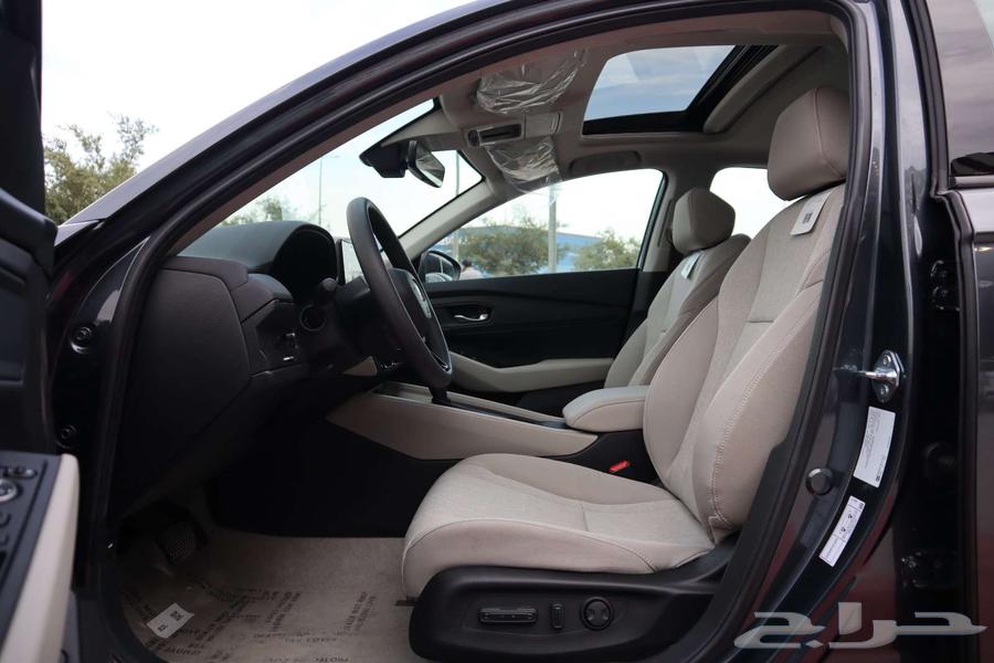 Honda Accord Half Full Model 2025 EX ((Year's First Offers))63300643572737112
