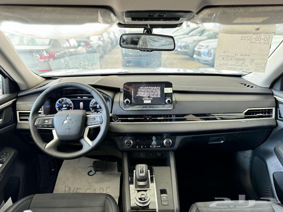 Mitsubishi Outlander 2024 full option and half option, Al-Essa Agency63301086515457112