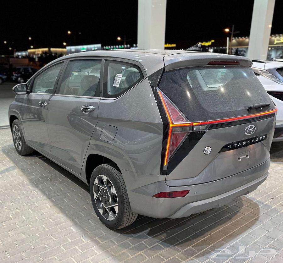 Hyundai Staria Smart - 2025 - Special offer 74,950 including tax63302542443265112