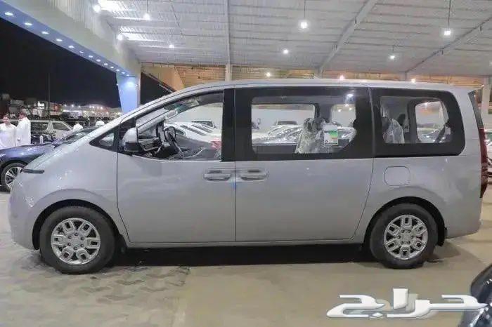 Hyundai Staria diesel standard, 2.2L four-cylinder engine, model 202463296496800514114