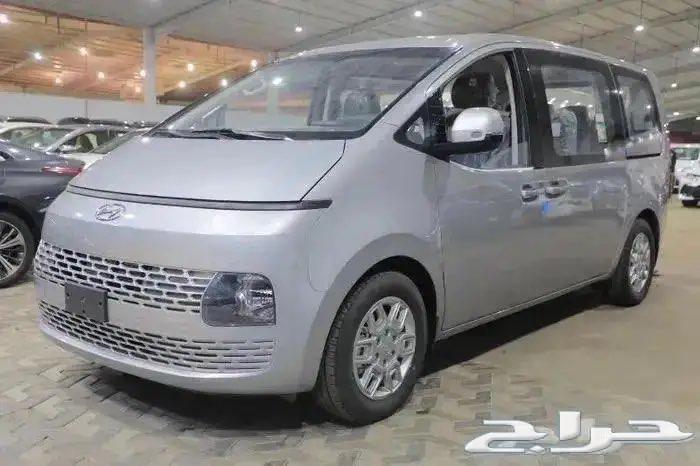 Hyundai Staria diesel standard, 2.2L four-cylinder engine, model 202463296496800514112