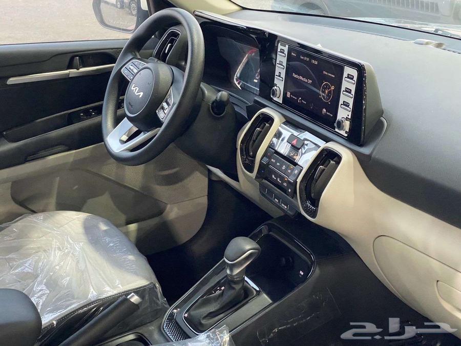 Kia Sonet 2023 model with 66,000 including tax63296209338498113