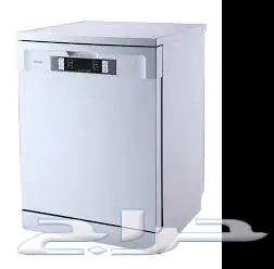 Dishwasher and child car seat for sale in Al Bahah63189842155650111