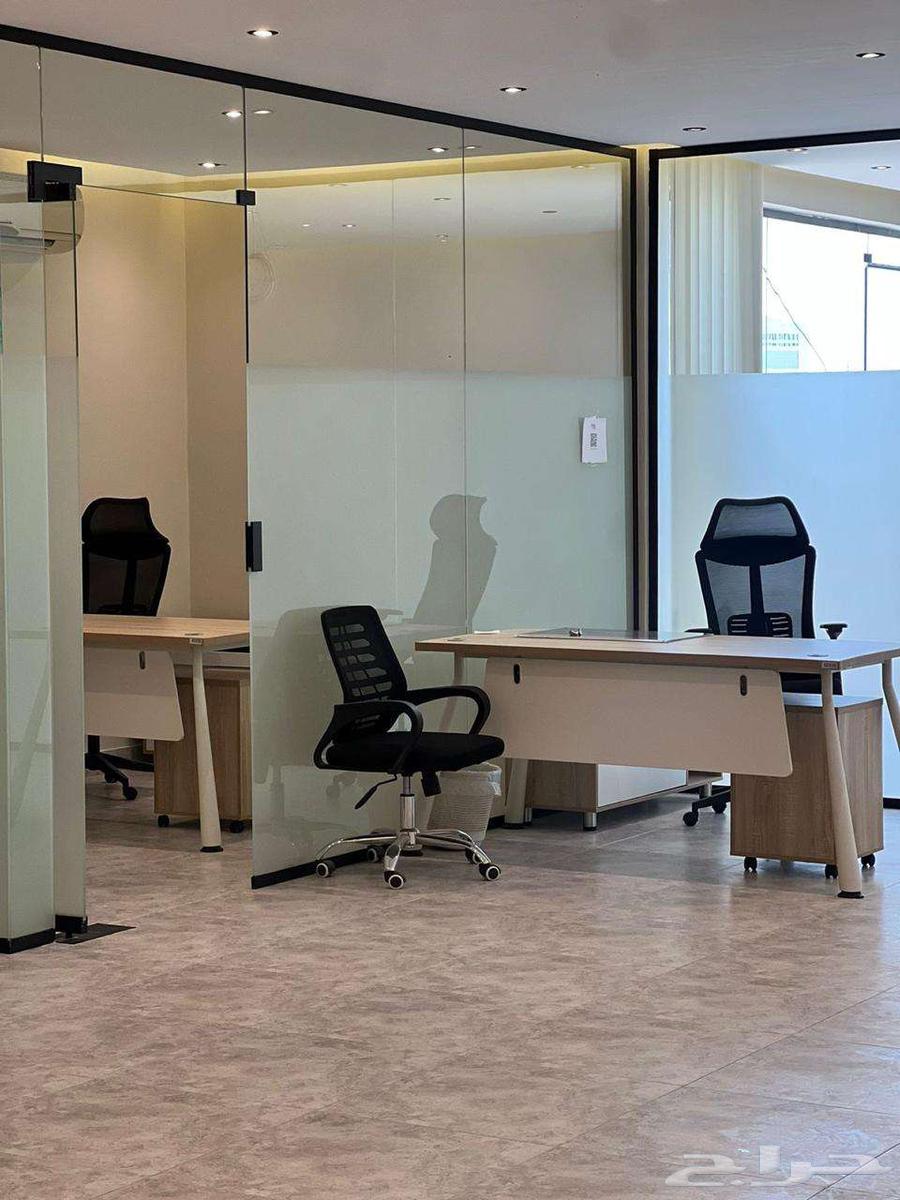 Used office furniture, almost new, for sale in Riyadh63191804551810113