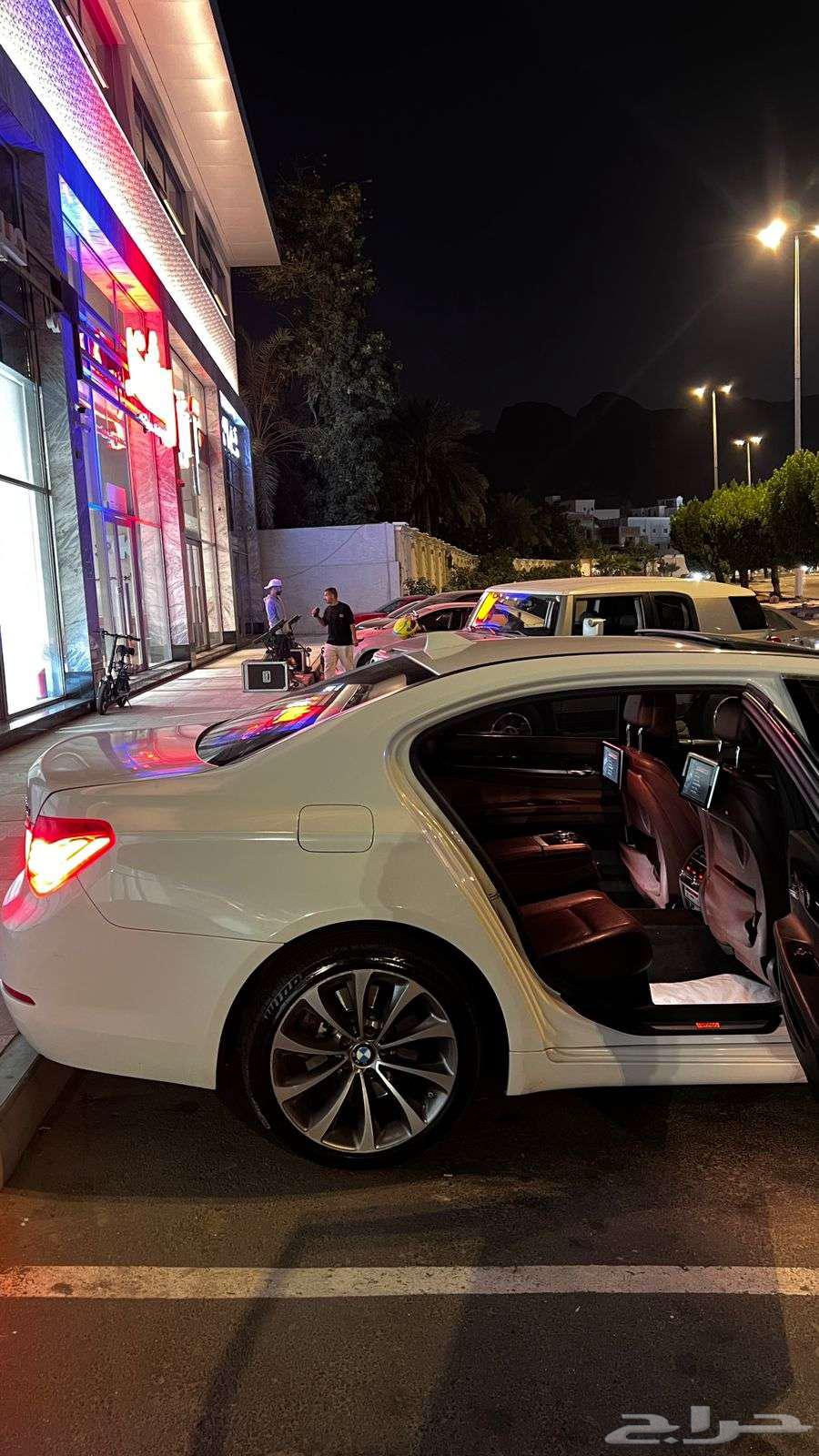 BMW الفئة السابعة 201563290980471810114