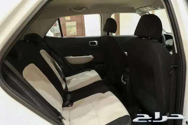 Hyundai Venue Comfort 2025 model, cash and bank/company installment options available63289787173762113