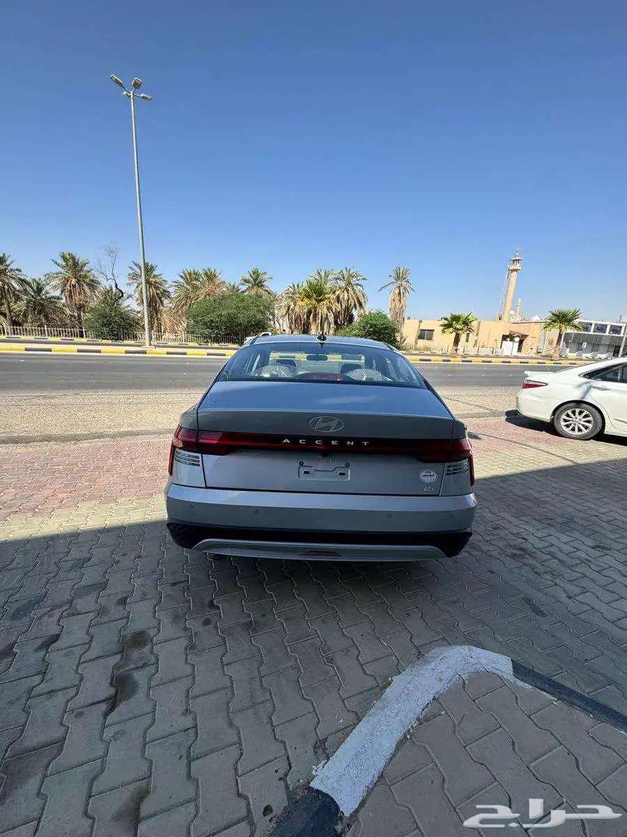 Hyundai Accent Elite model 202563289696977922112