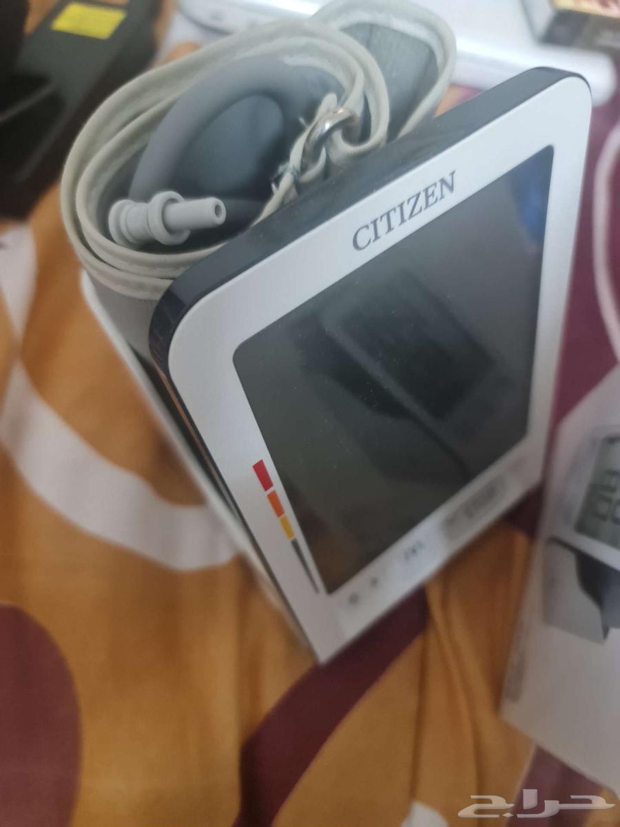 Citizen blood pressure and pulse monitor device63186476753666114