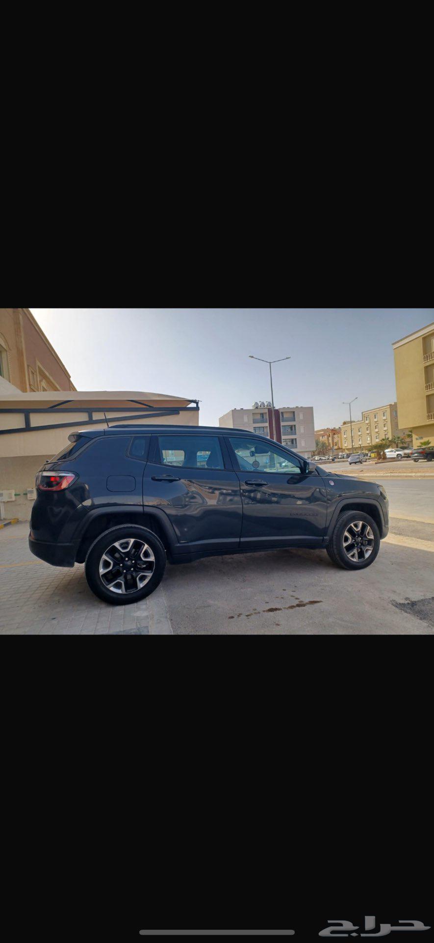 Jeep Compass 201863280811380611112