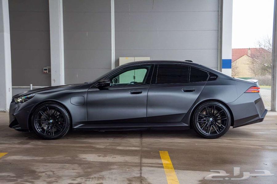 BMW M563279981127427113