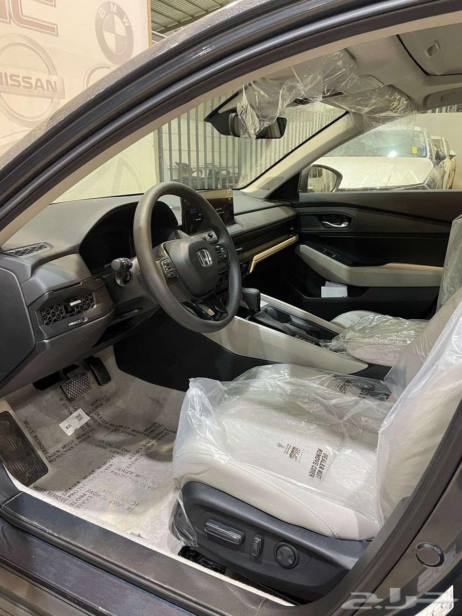 هوندا اكورد EX نص فل 2025 كاش و اقساط جميع البنوك.63276562322305114