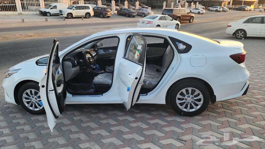 Kia Cerato Standard -2024- Driving offers and discounts for cars63276187539458114