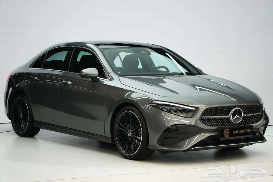 Mercedes A 200 2025 model, Gulf specs, gray and black632773564432671115