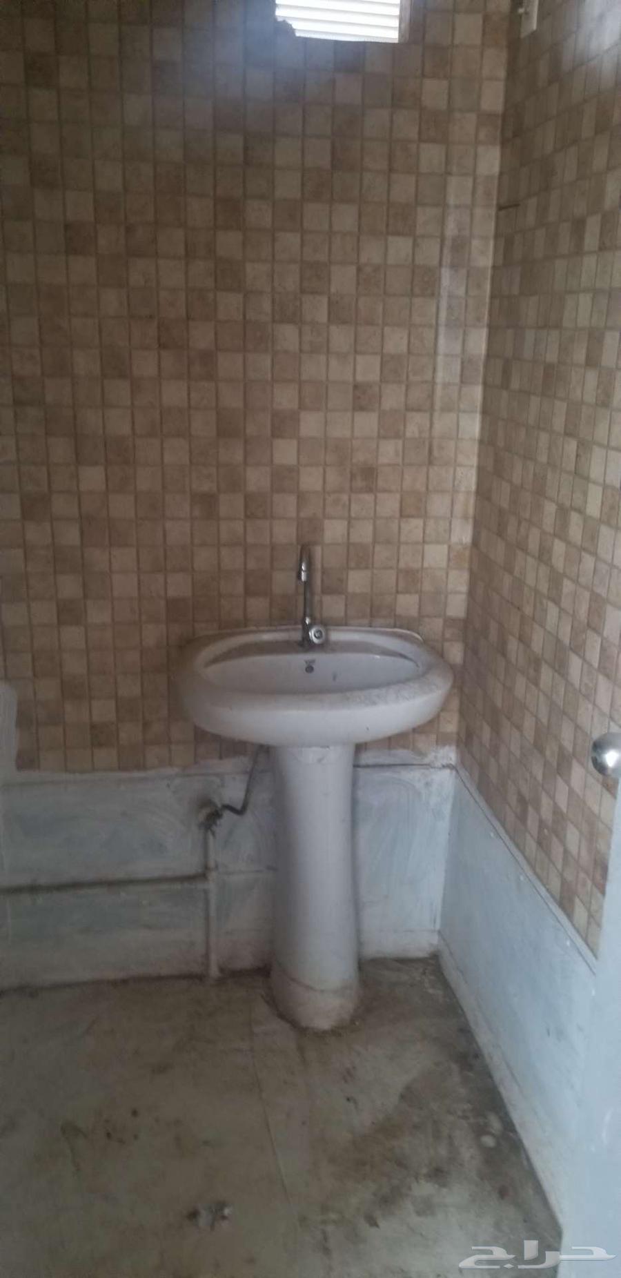 بركس للبيع63180075355650112