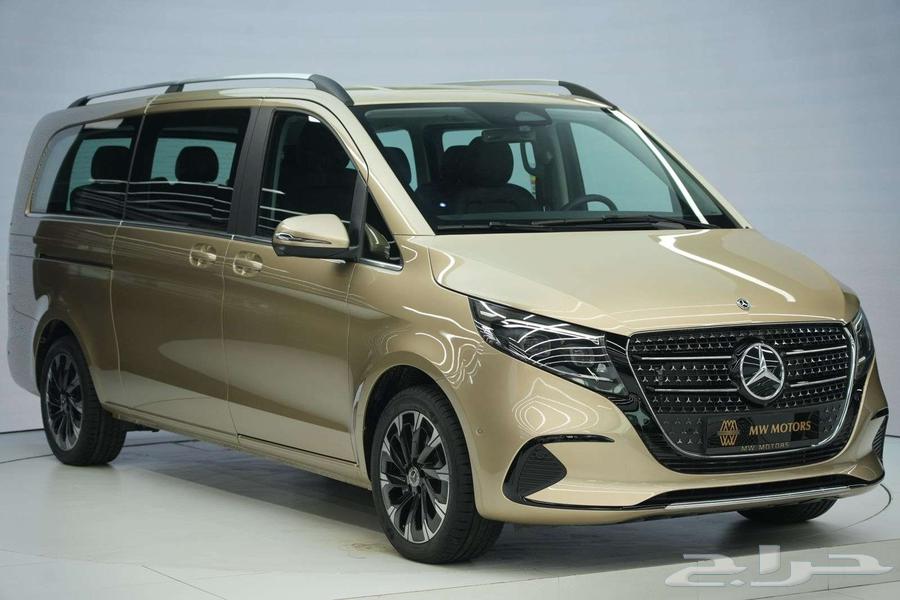 Mercedes V 300 Avantgarde 2025 model, Gulf specs, black and gold632726495363851113