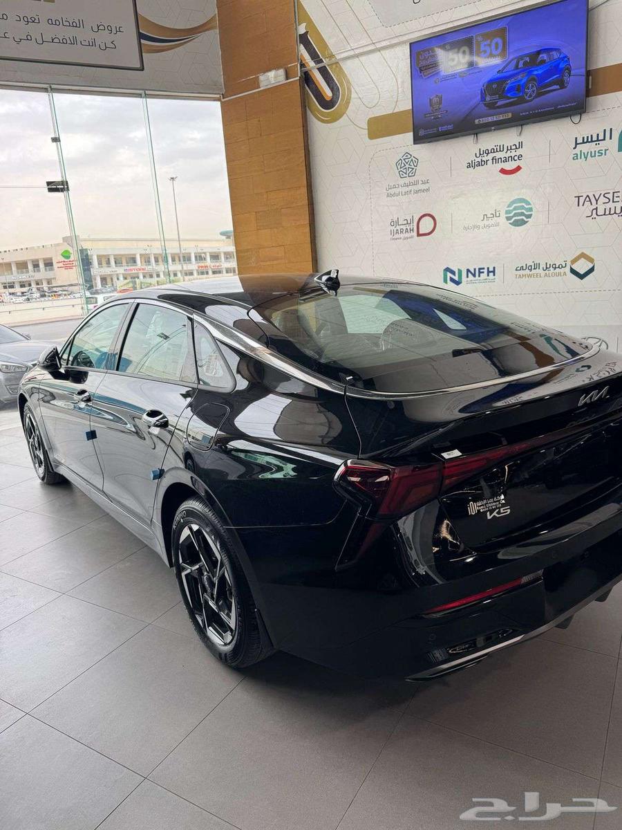 Kia K5 Standard, upgraded and half full 202563269898527107111