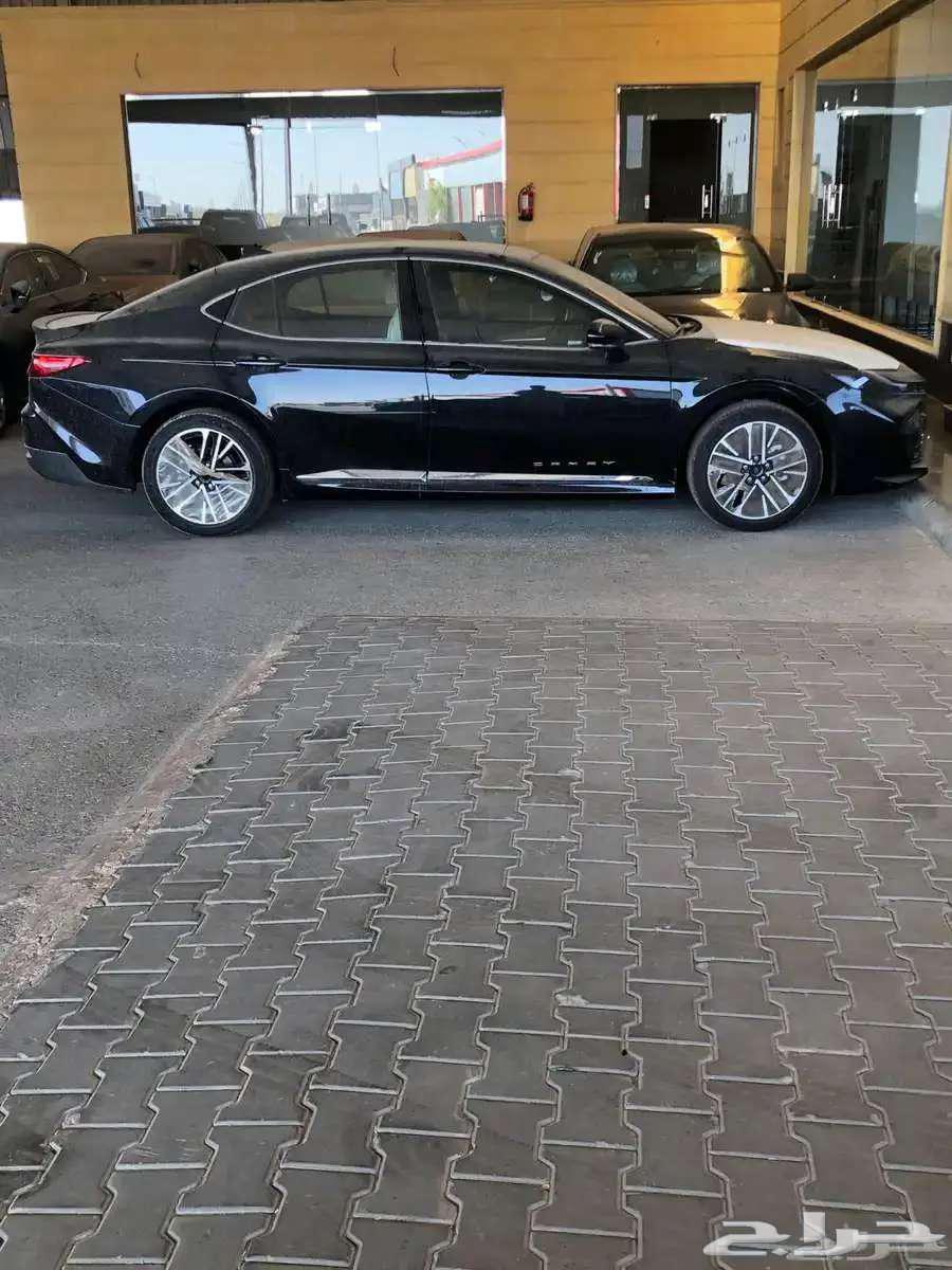 Toyota Camry Grande gasoline 2025 for installment of 2350 at Al-Hassan63266954755202114