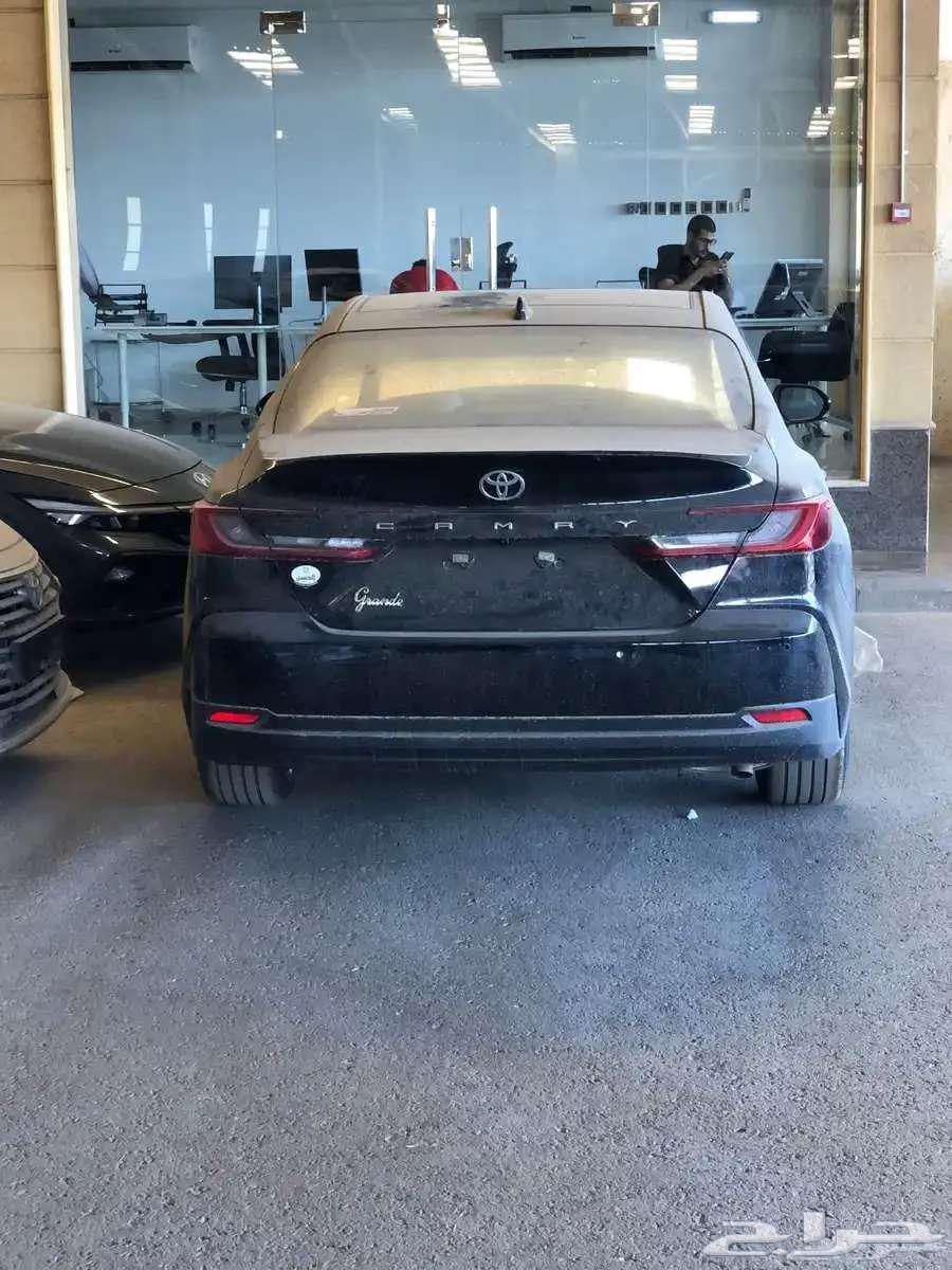 Toyota Camry Grande gasoline 2025 for installment of 2350 at Al-Hassan63266954755202113