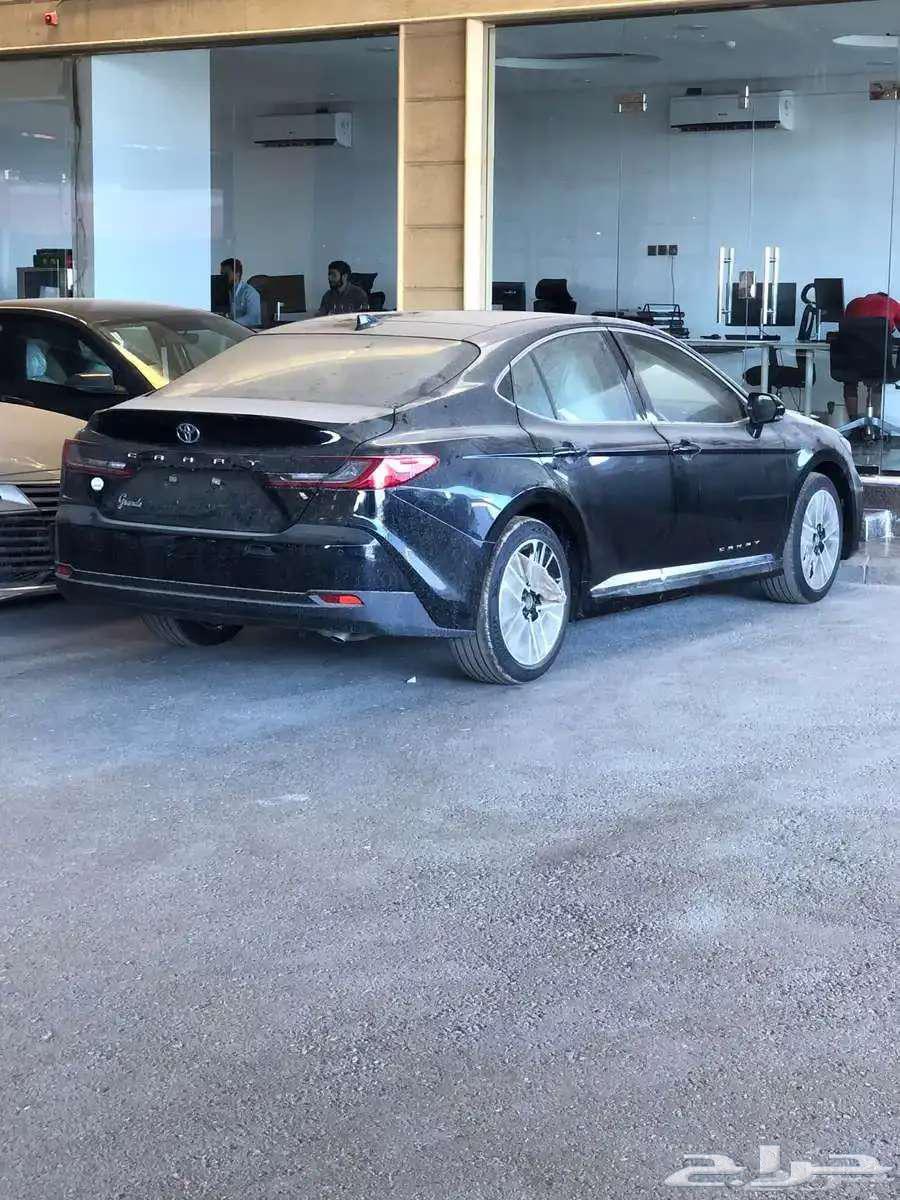Toyota Camry Grandi gasoline 2025 for installment of 2350 at Al-Hassan63267741010435113