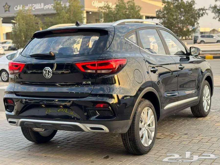 MG ZS Standard Model 202563269898724354113