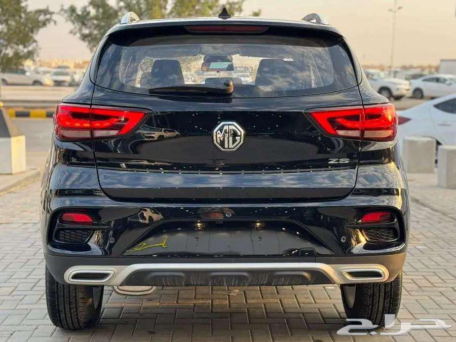 MG ZS Standard Model 202563269898724354114