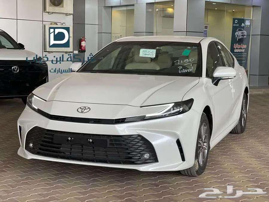 Toyota Camry 2025 E model available in colors at Ibn Dhiyab Company63266098916867111