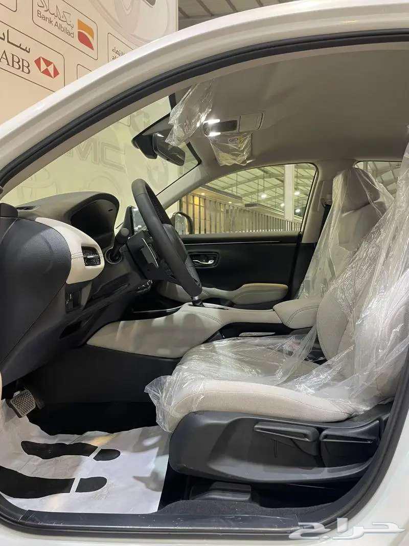 Special offer for Honda ZR-V Standard Gulf 2024, all colors available, installments63262969165571114