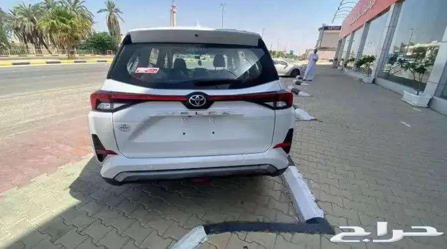 تويوتا فيلوز GLX موديل 2024م63266125468929113
