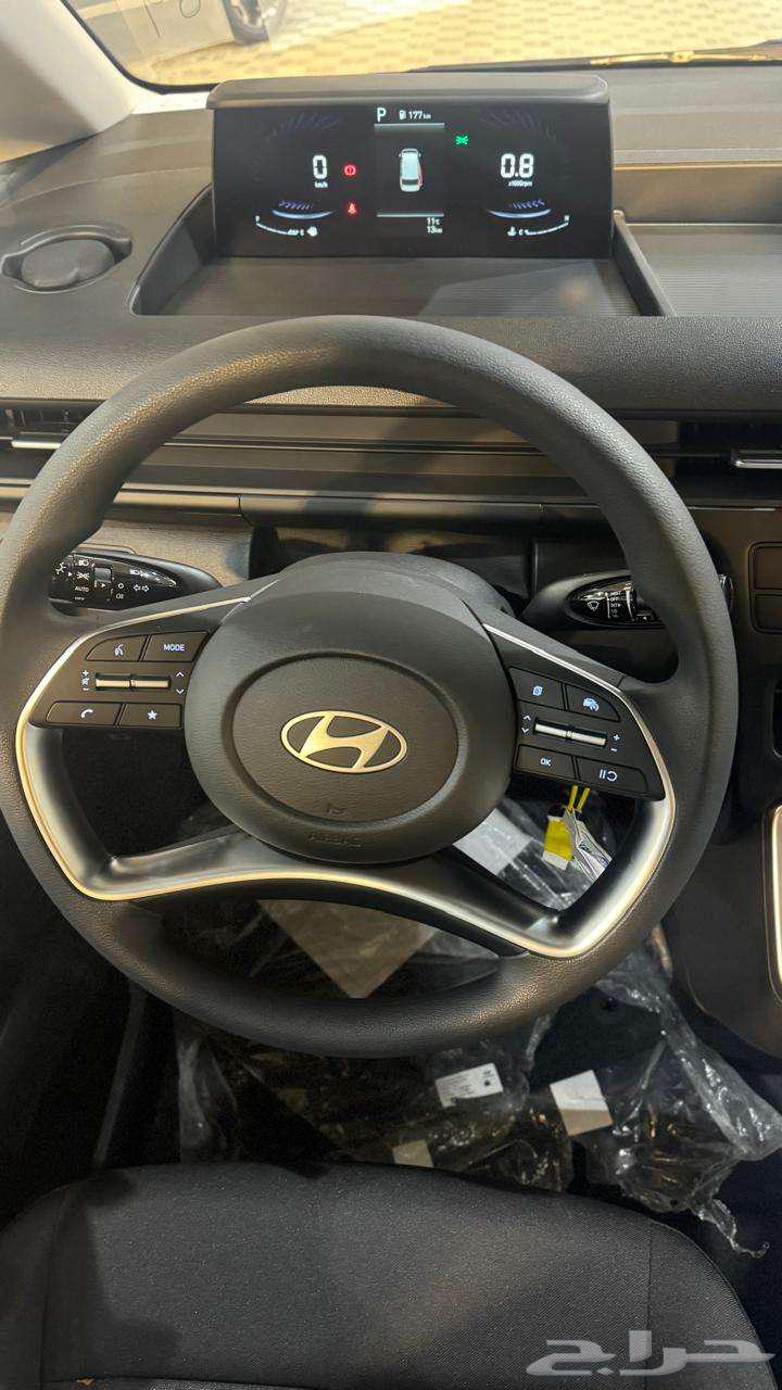 Hyundai Staria 11 Passenger Diesel 2025 -63256621957634113