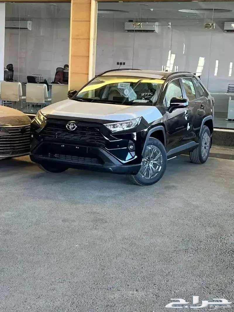 تويوتا راف فور XLE بنزين 2024 بقسط 1960 لدي الحسن63254542472705115