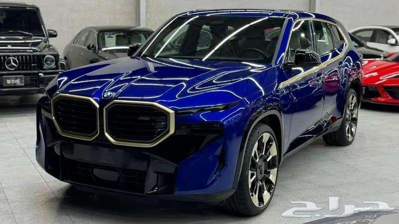 BMW XM model 2463258181276930114