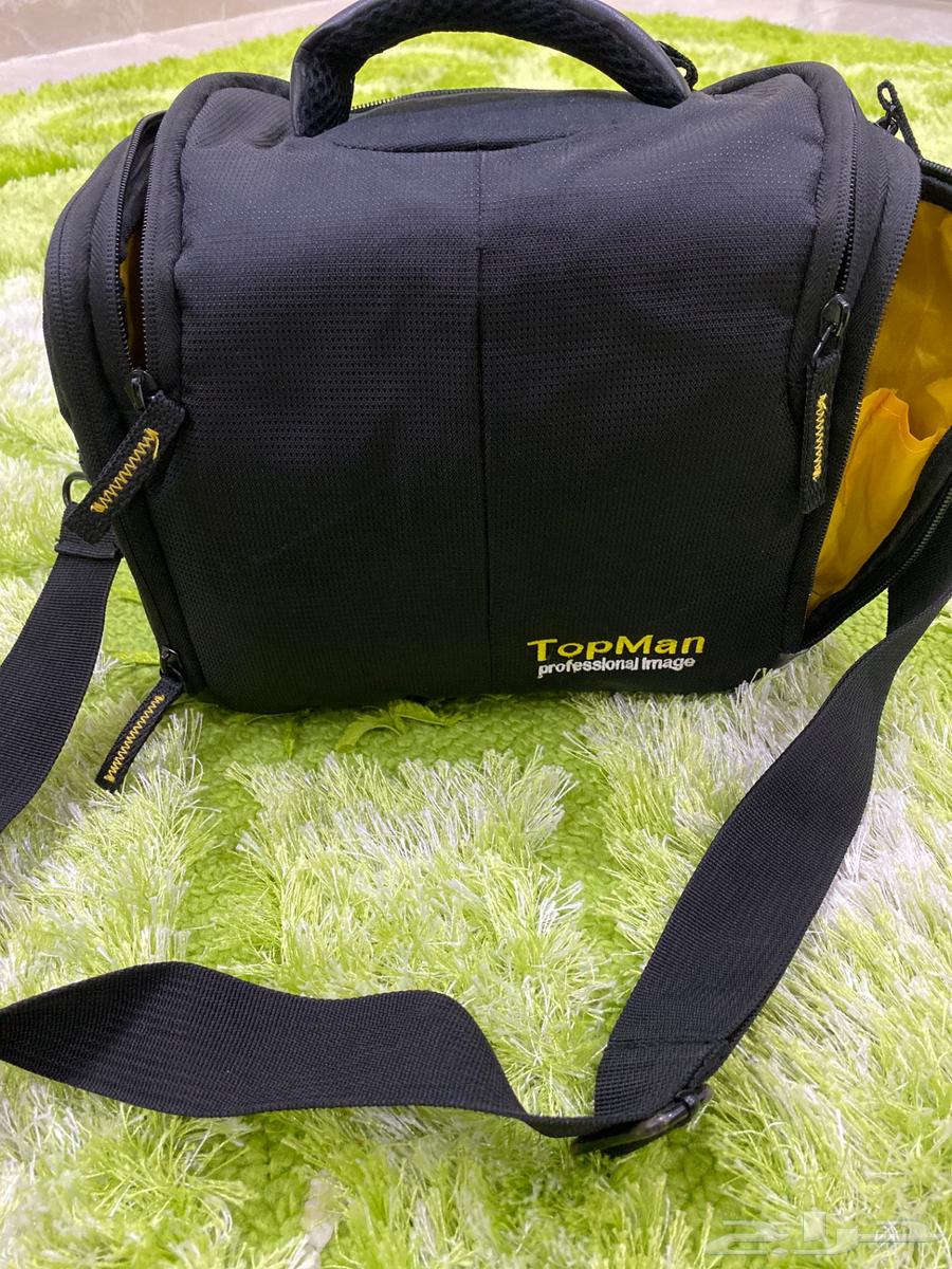 Canon 650D camera with lenses and tripod with ball head63170589743747111
