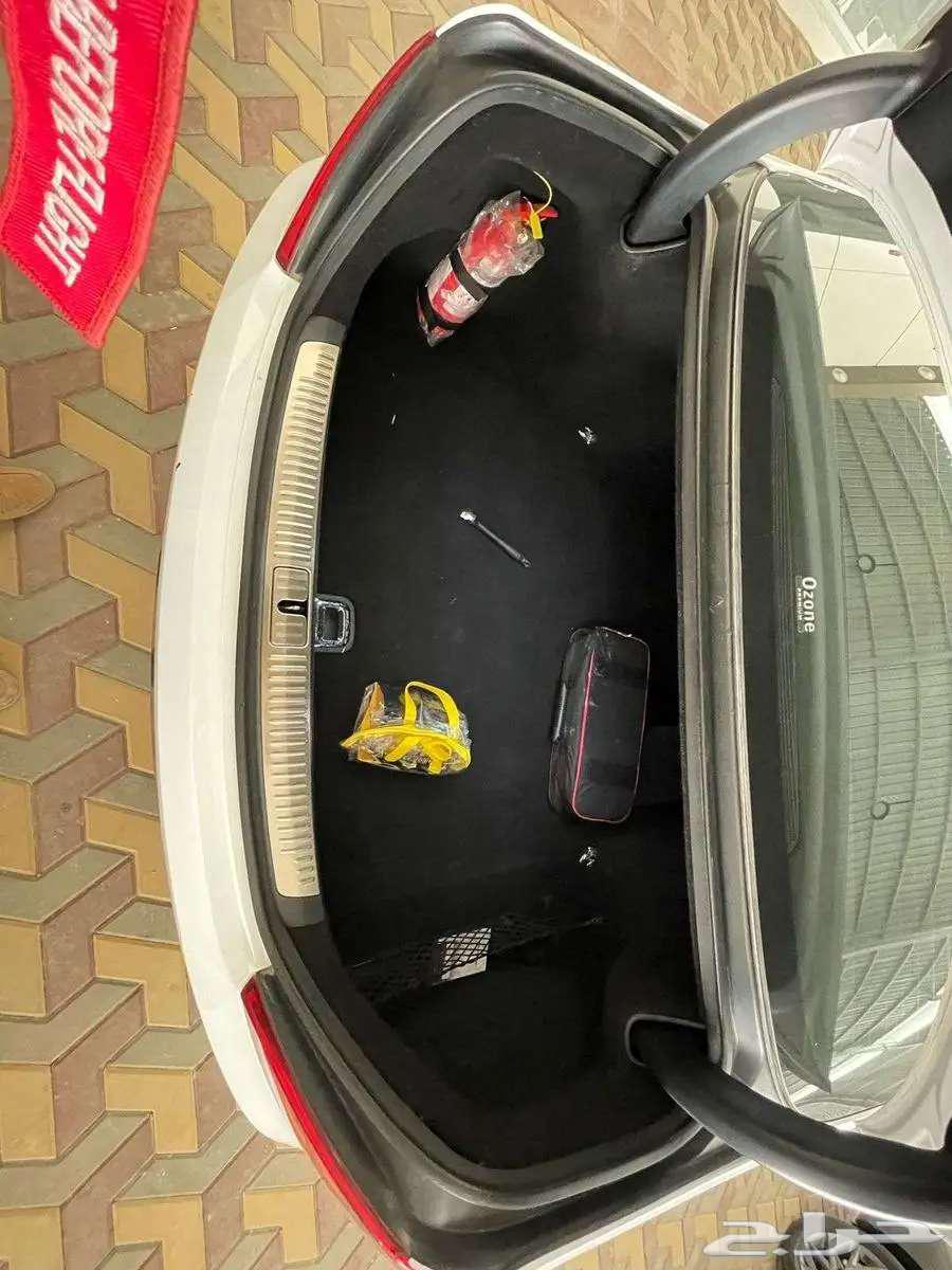 جينيسيس G90 موديل 2018 بسعر 10800063254539197825113