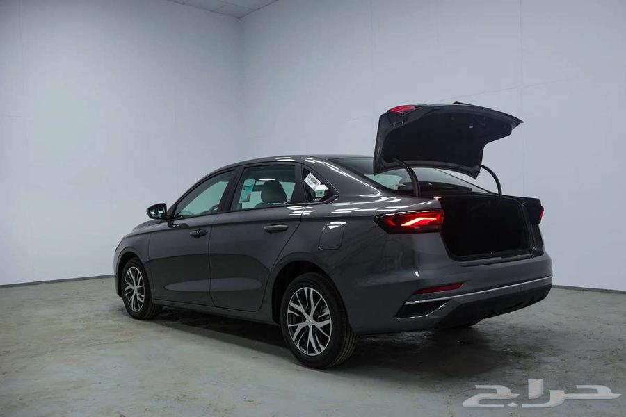 Geely Emgrand Standard Model 2025 installment offers63257161667074113