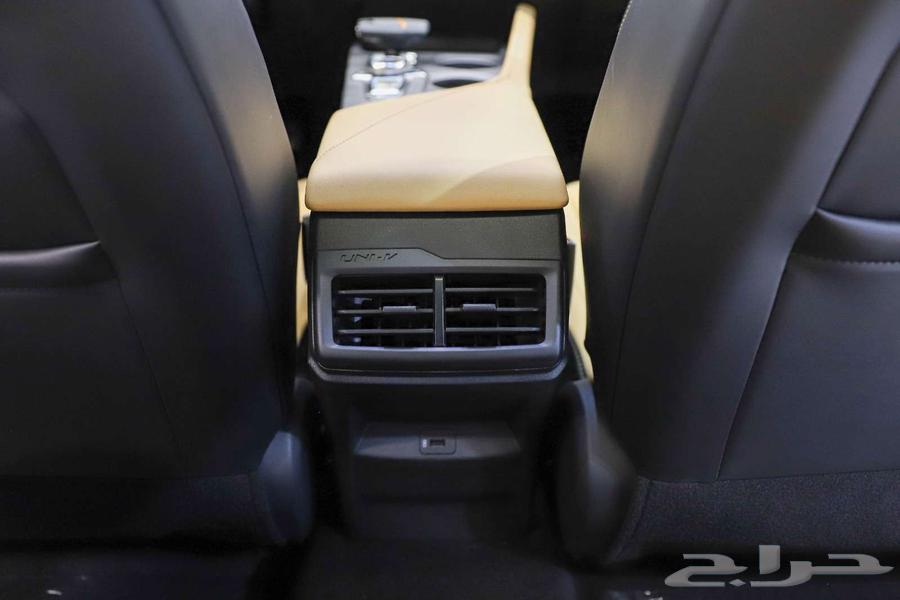 Changan Uni 2025 model available with 1.5L and 2.0L engines, lowest price63257173327235114