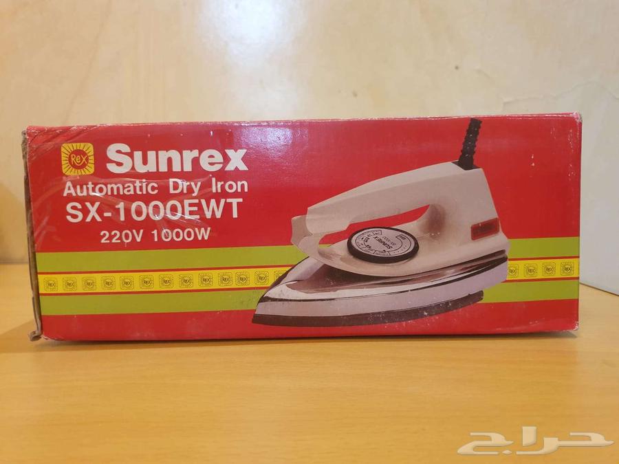 Ironing clothes stock63171957577985112