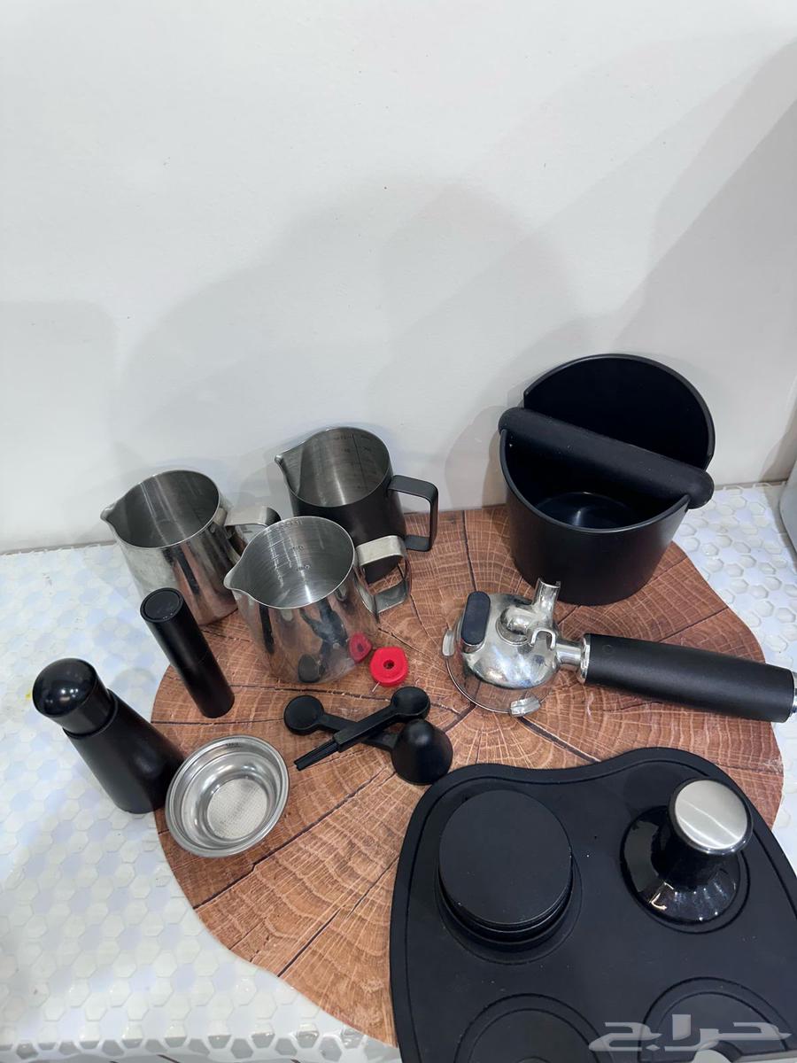 For sale: Simple-use Classi Crem Espresso coffee machine, inclusive63169663989378111