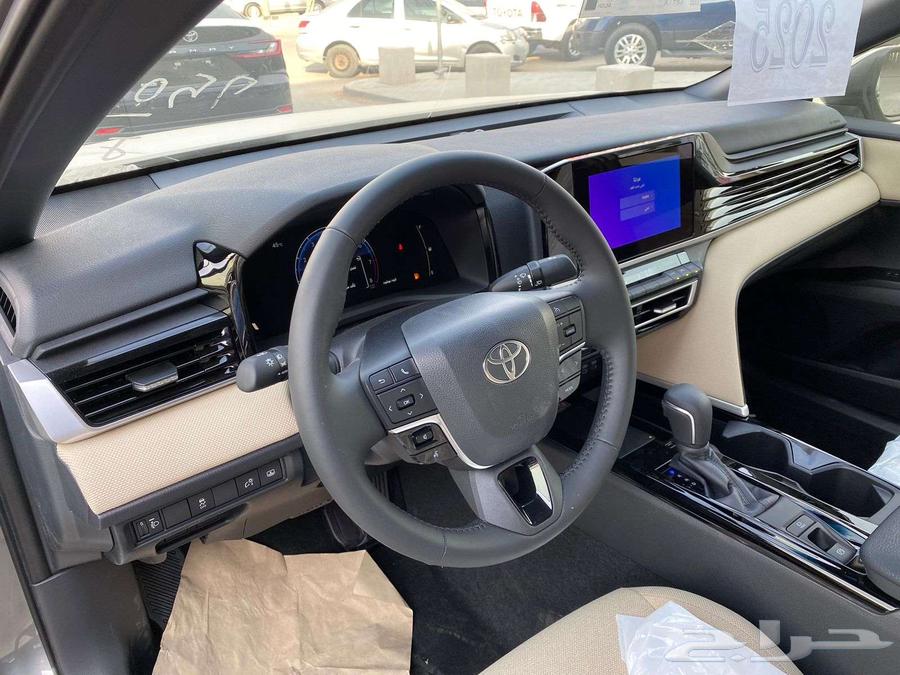 Toyota Camry LE Gasoline Model 202563251365972739113