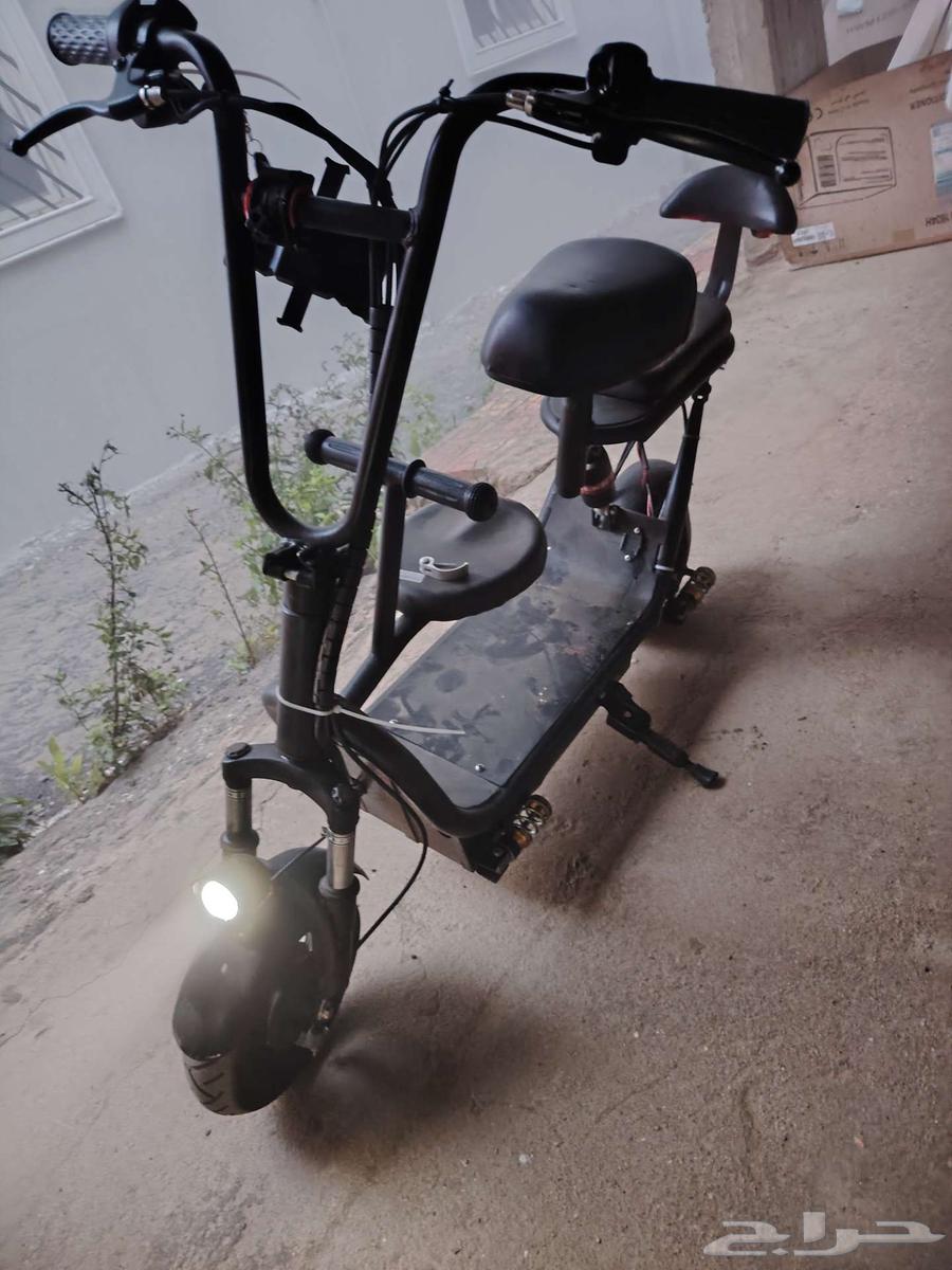 Electric scooter63165437080321113