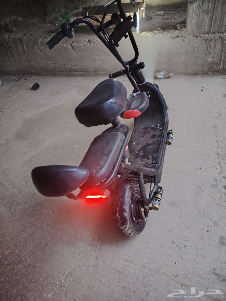 Electric scooter63165437080321113