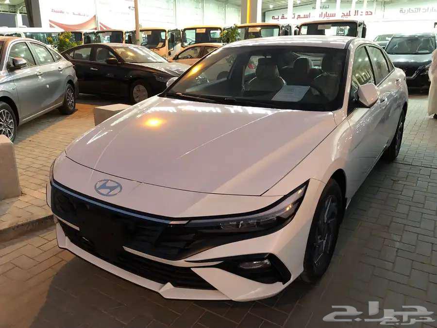 Hyundai Elantra 2.0 and 1600 Smarts 2025 installment at the lowest price63249780515970110