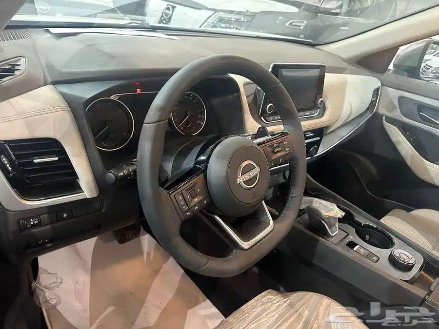 Nissan Extreem 7-passenger SV without panorama 202563249783667714112