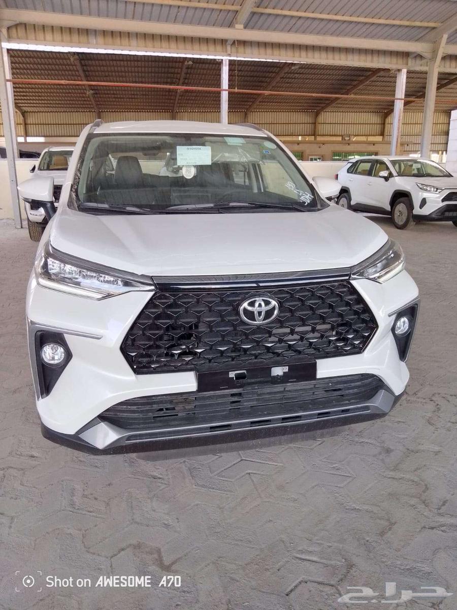 تويوتا فيلوز GLX بنزين موديل 2024 جديد اصفار632442598007071118